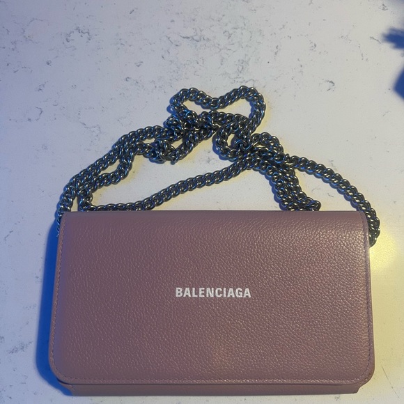 Balenciaga powder pink wallet on chain - Picture 5 of 7